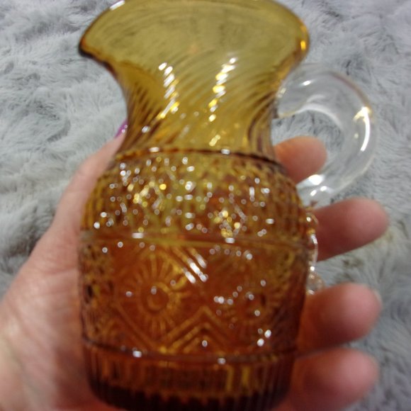 COPY - H-78 VINTAGE PILGRIM GLASS AMBER CREAMER PITCHER  DIAMOND EMBOSSED - Picture 5 of 8